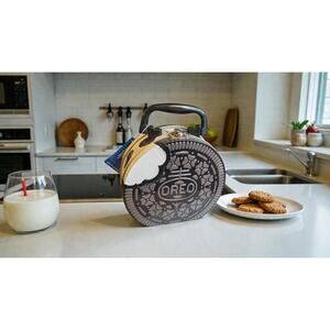 Vintage1990s Oreo Cookie Shaped Tin Lunch Box, Cookie Tin, Keepsake Box